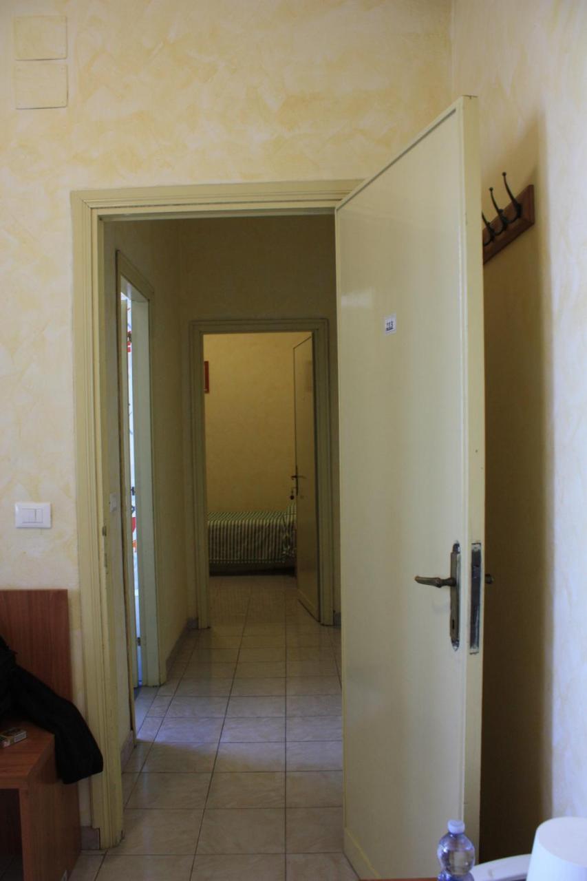 Ostello Villa Monte Mario Rome Extérieur photo